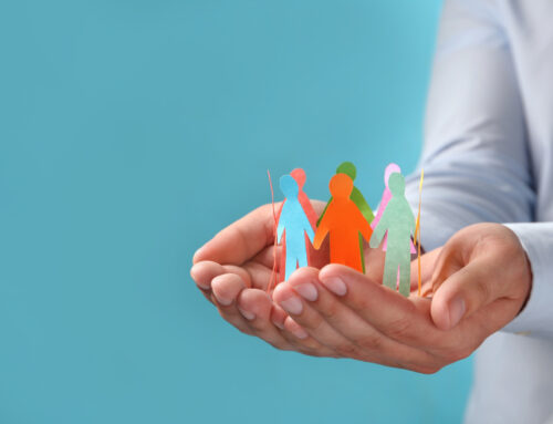 Institutuak osasun publikoko ekitateari eta aniztasunari buruzko nazioarteko argitalpen batean laguntzen du